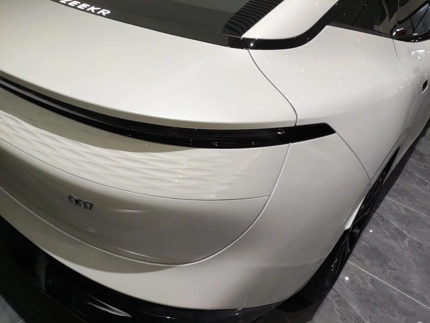 Zeekr 007 2025 Rear-Drive Intelligent Driving Version 75 kWh — миниатюра 9