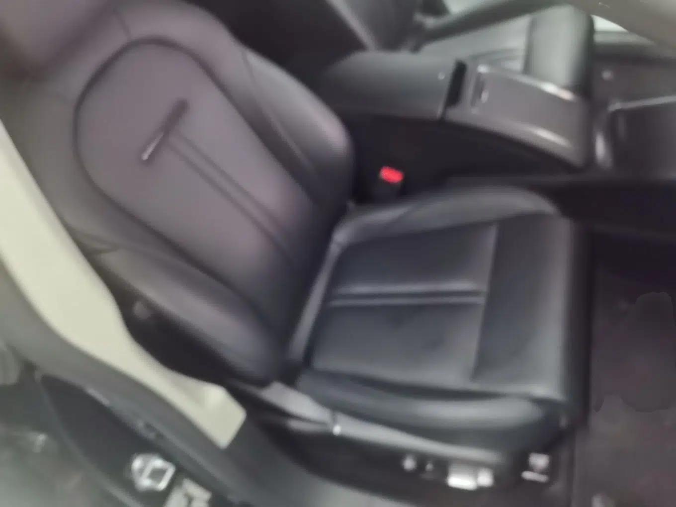 Zeekr 007 2024 Rear-Drive Enhanced Version 75 kWh — миниатюра 19