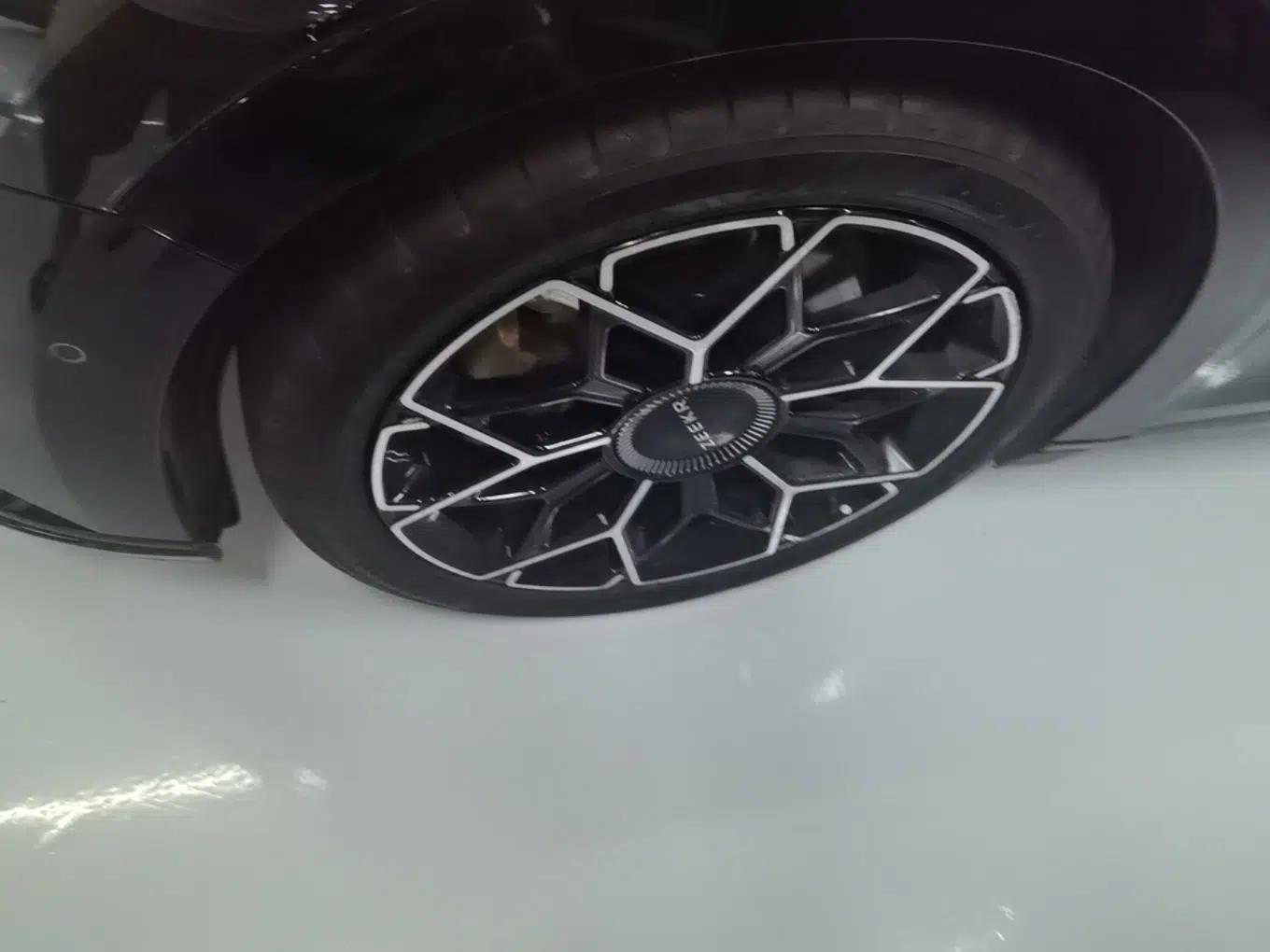 Zeekr 007 2024 Rear-Drive Enhanced Version 75 kWh — миниатюра 10