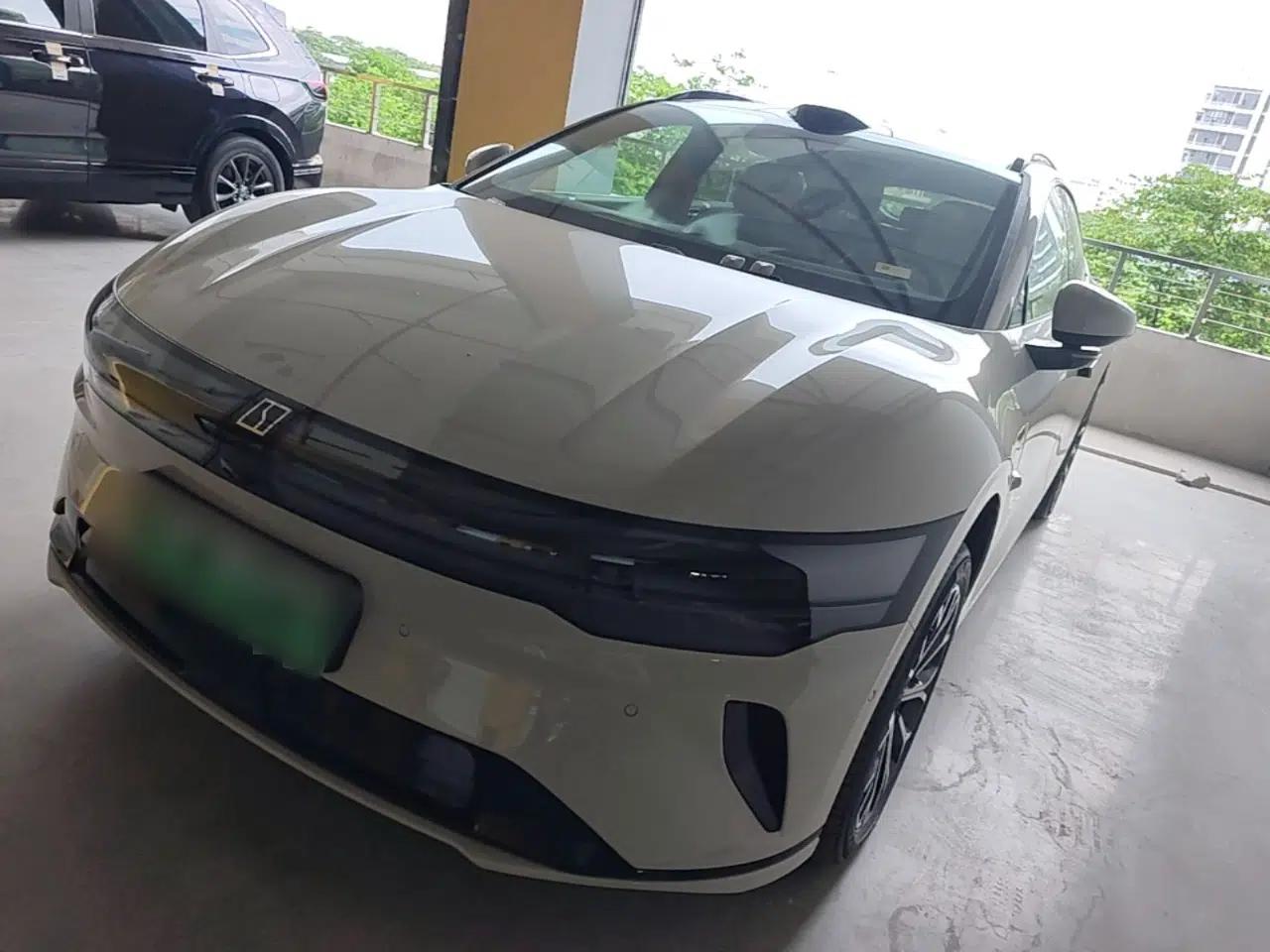 Zeekr 007GT 2025 Four-Wheel Drive Intelligent Driving Version 75 kWh — миниатюра 1