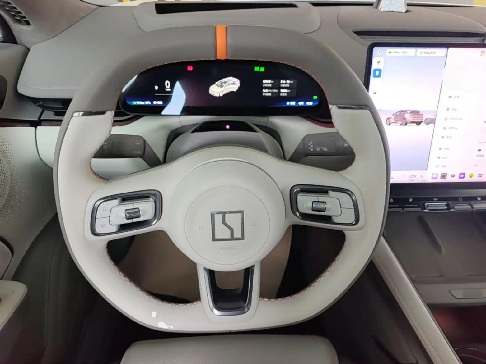 Zeekr 007GT 2025 Four-Wheel Drive Intelligent Driving Version 75 kWh — миниатюра 13