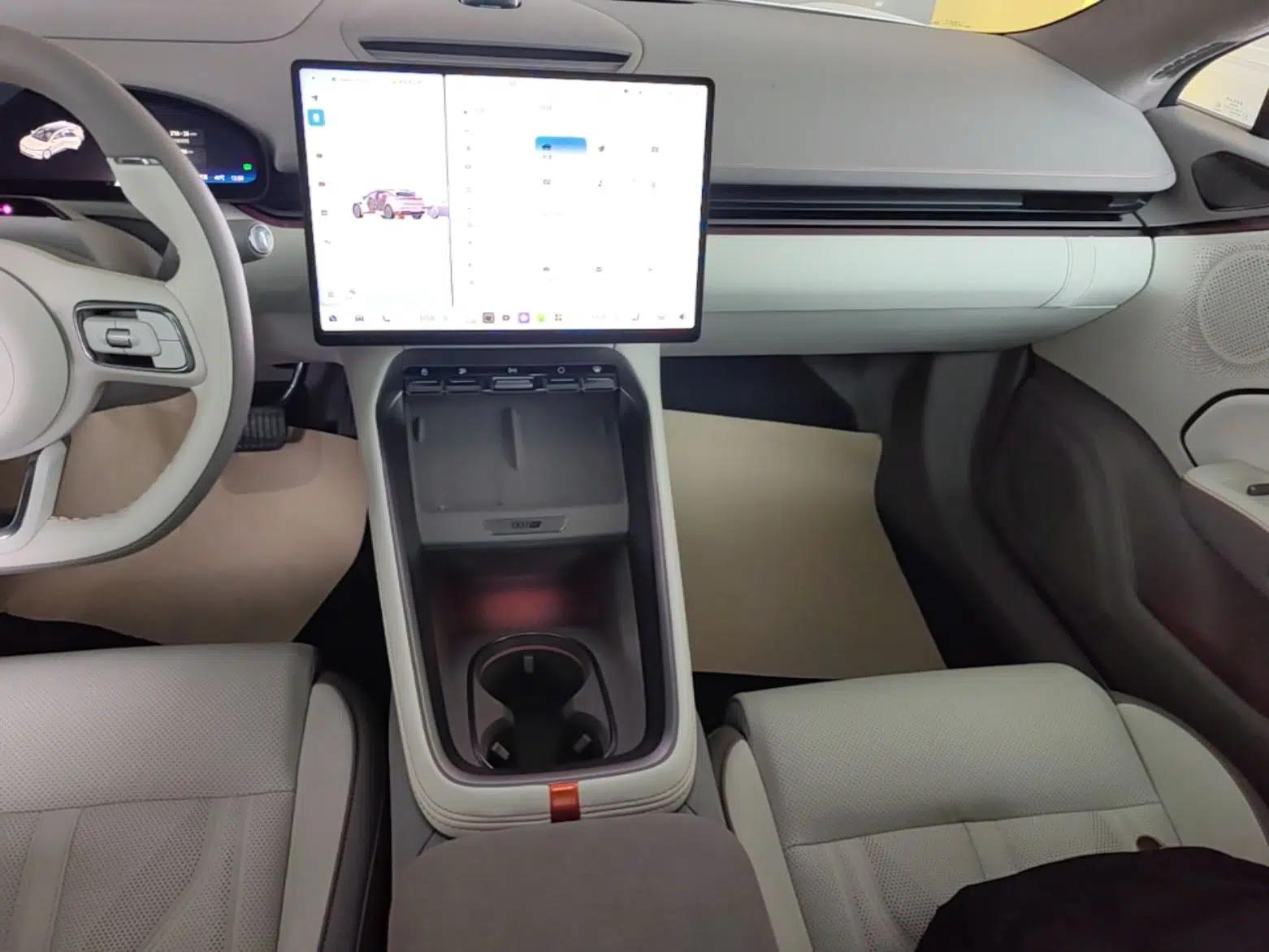 Zeekr 007GT 2025 Four-Wheel Drive Intelligent Driving Version 75 kWh — миниатюра 15