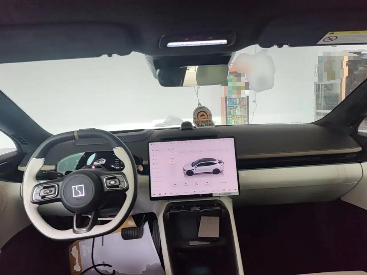 Zeekr 007GT 2025 Four-Wheel Drive Intelligent Driving Version 75 kWh — миниатюра 17
