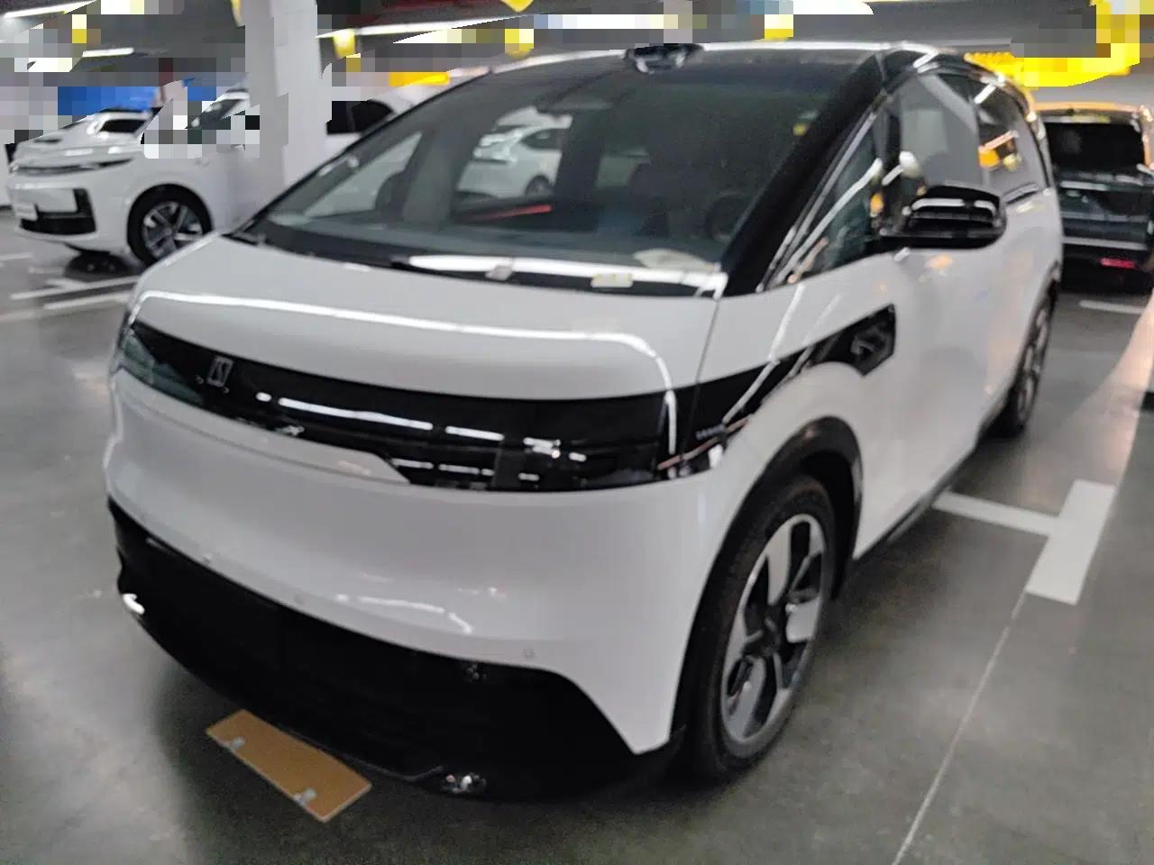 Zeekr MIX 2025 Intelligent Driving Version — миниатюра 1