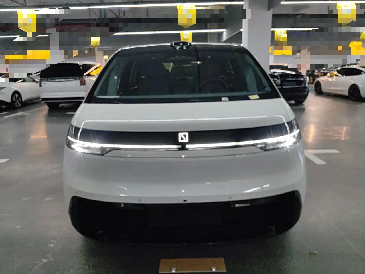 Zeekr MIX 2025 Intelligent Driving Version — миниатюра 2