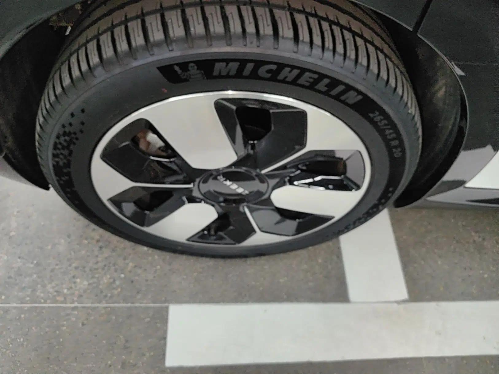 Zeekr MIX 2025 Intelligent Driving Version — миниатюра 11