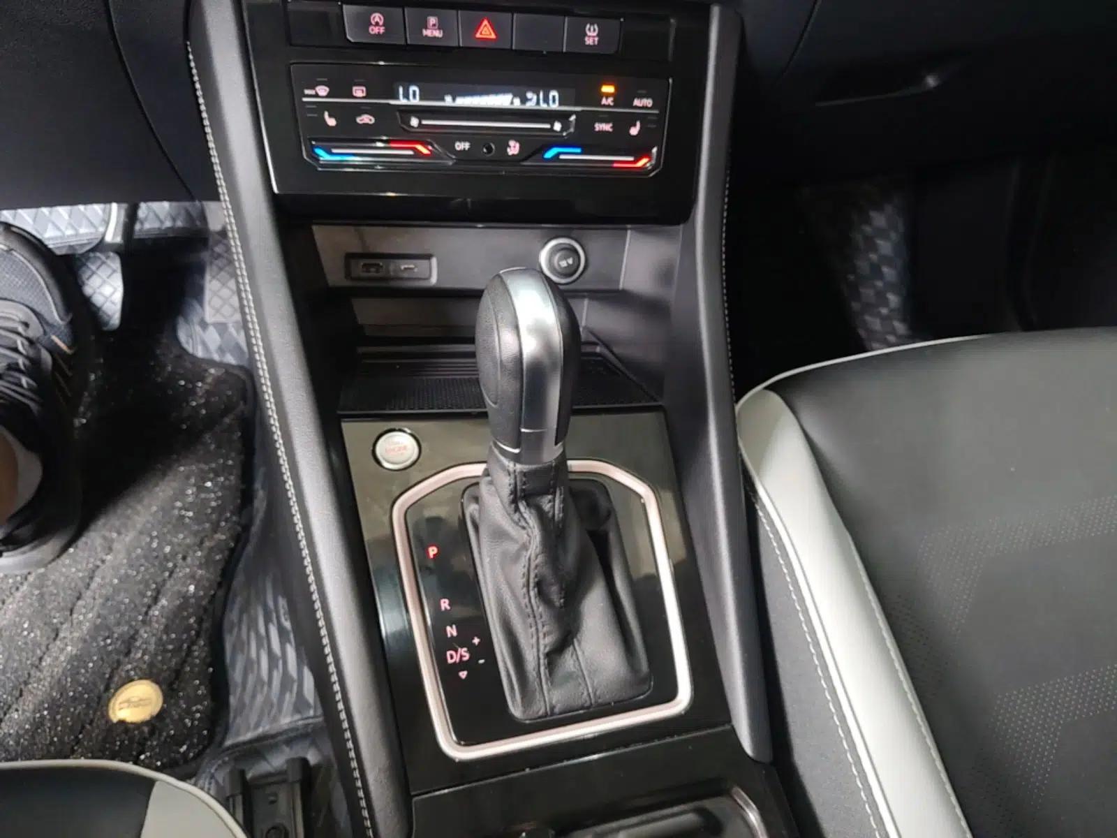 Jetta VS7 2023 280TSI ABT Automatic Glory Limited Edition — миниатюра 21