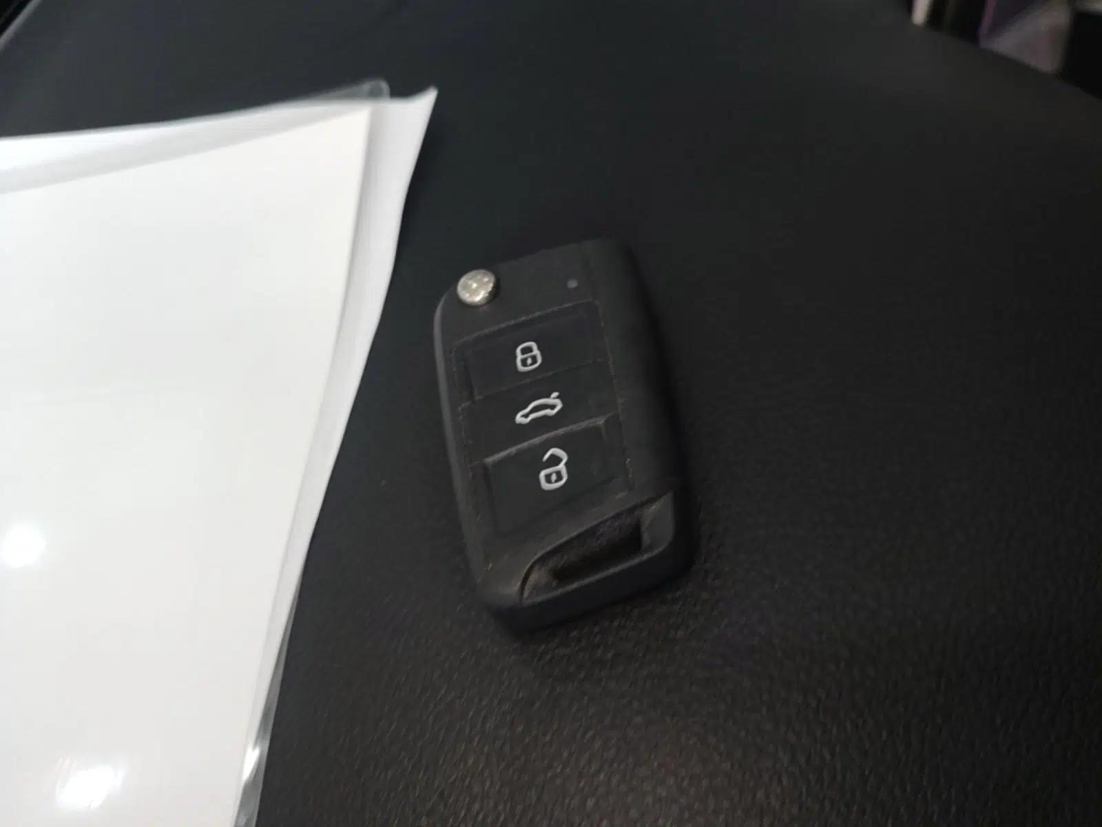 Jetta VS7 2023 280TSI ABT Automatic Glory Limited Edition — миниатюра 28