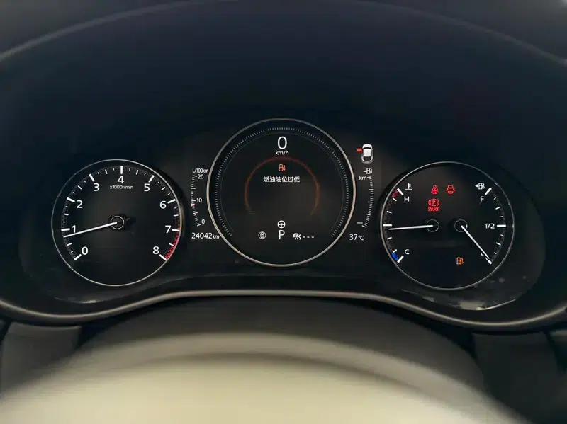 Mazda CX-30 2021 2.0L Automatic Premium Edition — миниатюра 15