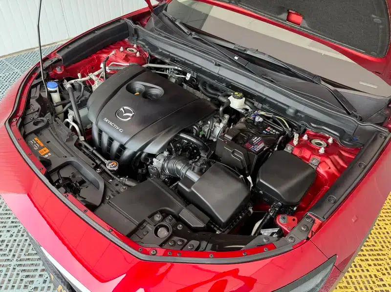 Mazda CX-30 2021 2.0L Automatic Premium Edition — миниатюра 8