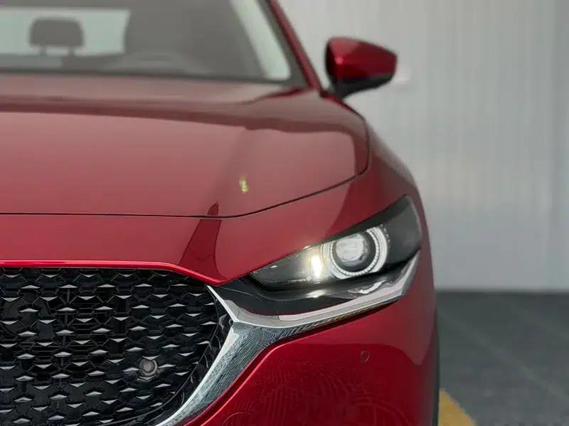Mazda CX-30 2021 2.0L Automatic Premium Edition — миниатюра 9