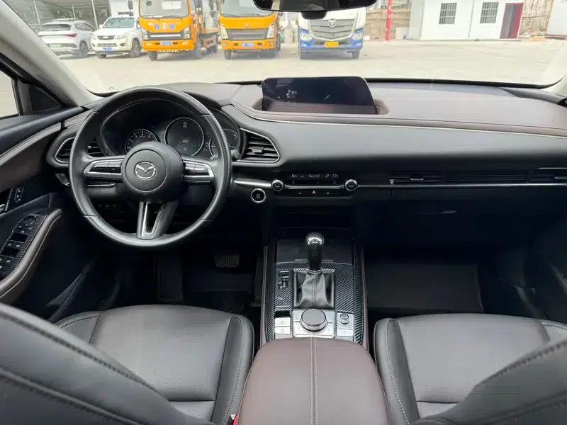 Mazda CX-30 2021 2.0L Automatic Comfort Edition — миниатюра 11