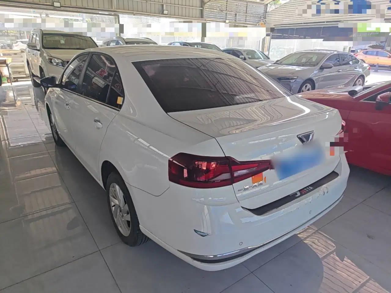 Jetta VA3 2021 1.5L Manual Enjoyment Edition — миниатюра 4