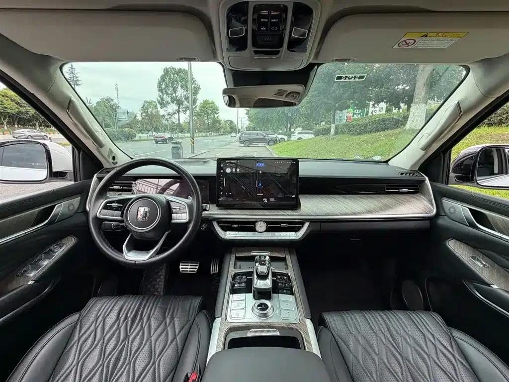 Tank 500 2022 3.0T Sport Edition (7-seater) — миниатюра 13