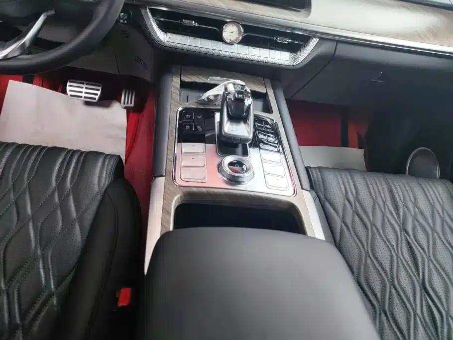Tank 500 2022 3.0T Sport Edition (7-seater) — миниатюра 16