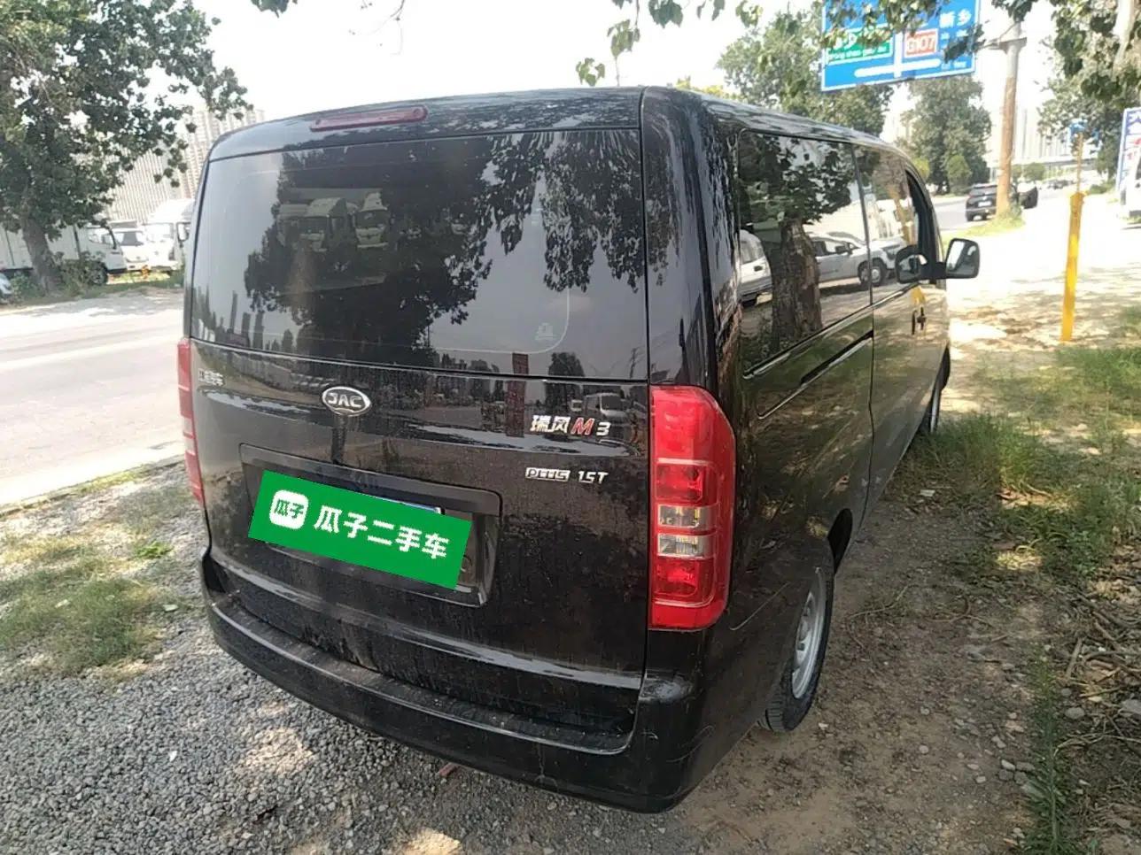 JAC Refine M3 2023 PLUS 1.5T 5/7-seat Classic Edition — миниатюра 6