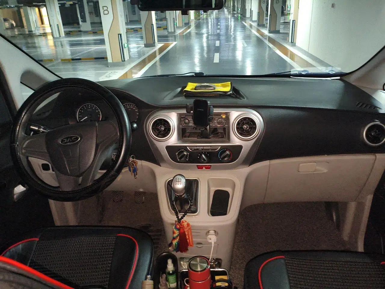 JAC Refine M3 2019 PLUS Maker Edition 1.8L Luxury Model — миниатюра 9