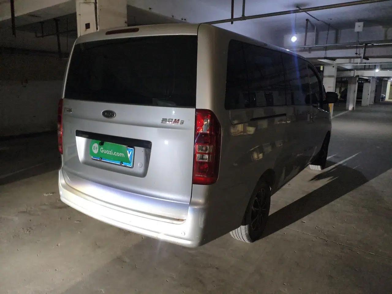 JAC Refine M3 2019 PLUS IKEA Edition 1.8L Luxury Model — миниатюра 4