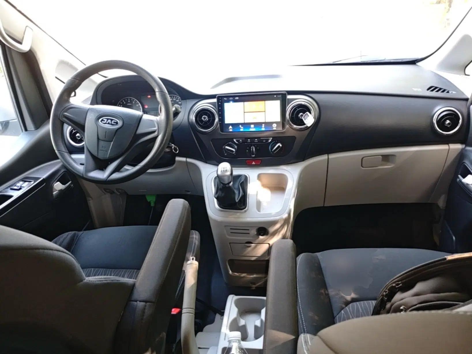 JAC Refine M3 2019 PLUS IKEA Edition 1.8L Luxury 9-Seater — миниатюра 12