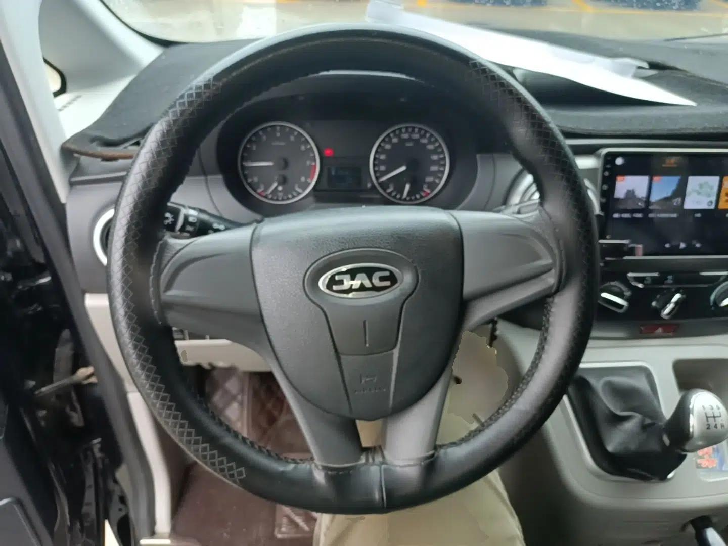 JAC Refine M3 2019 Creator Edition 1.8L Luxury Model — миниатюра 13