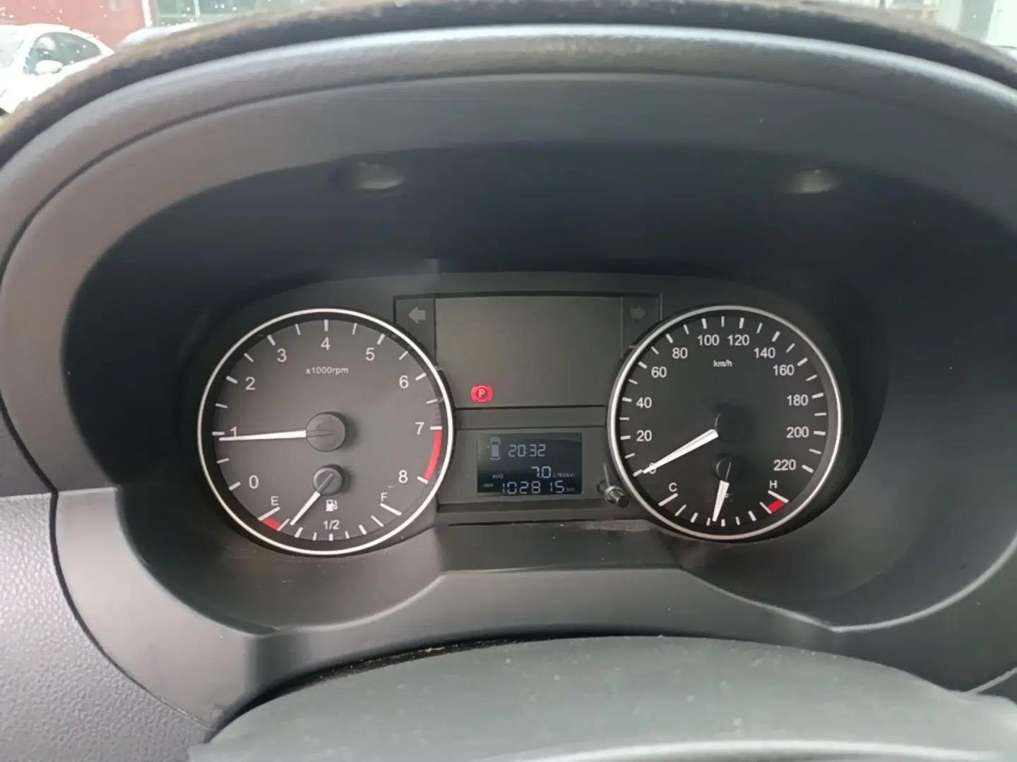 JAC Refine M3 2019 Creator Edition 1.8L Luxury Model — миниатюра 14