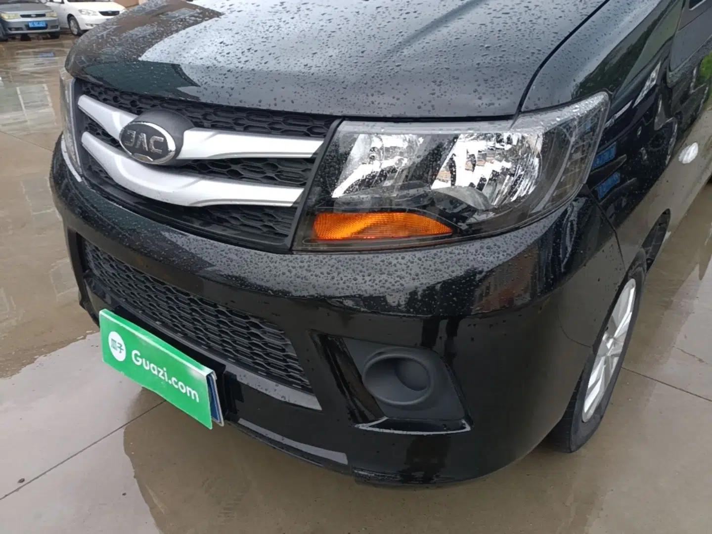 JAC Refine M3 2019 Creator Edition 1.8L Luxury Model — миниатюра 8