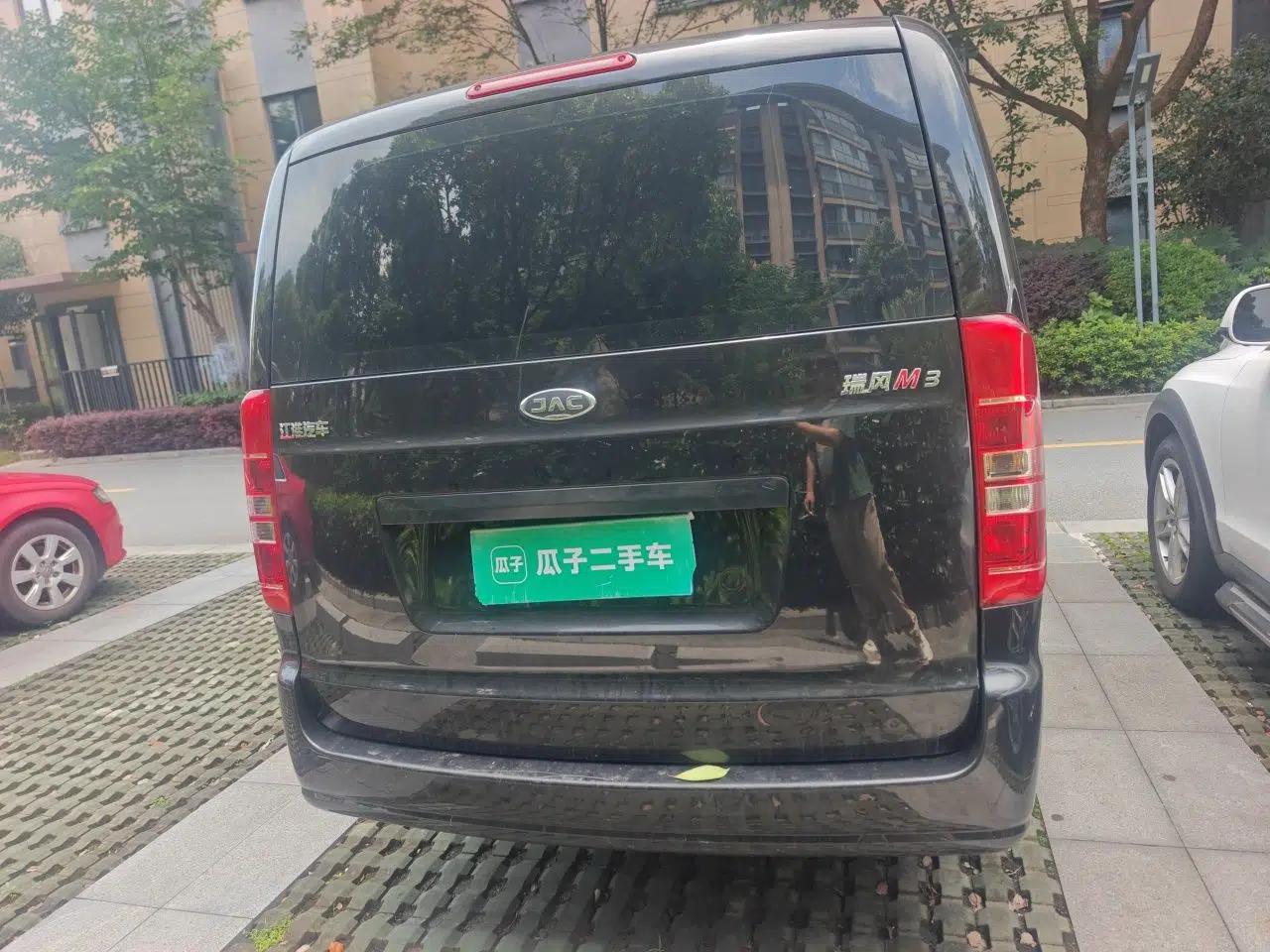 JAC Refine M3 2023 PLUS 1.5T 5/7-seat Classic Edition — миниатюра 5
