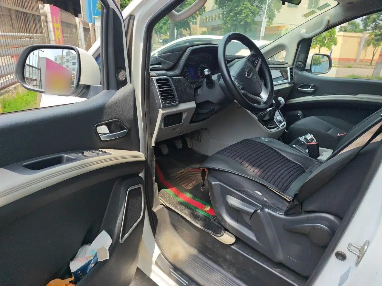 JAC Refine M4 2016 2.0L Manual Luxury Version — миниатюра 16