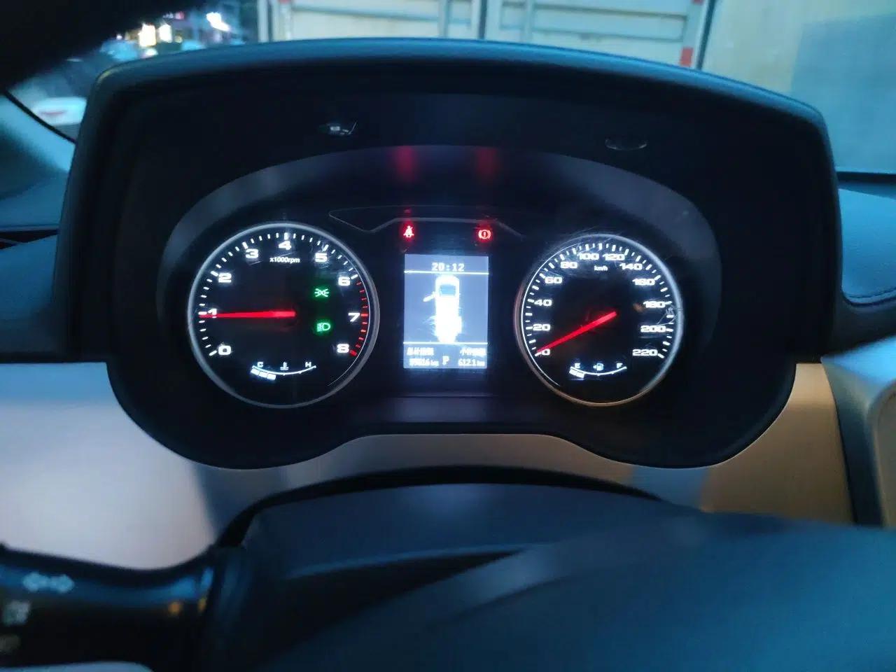 JAC Refine M4 2022 2.0 TGDI Automatic Business Edition — миниатюра 11