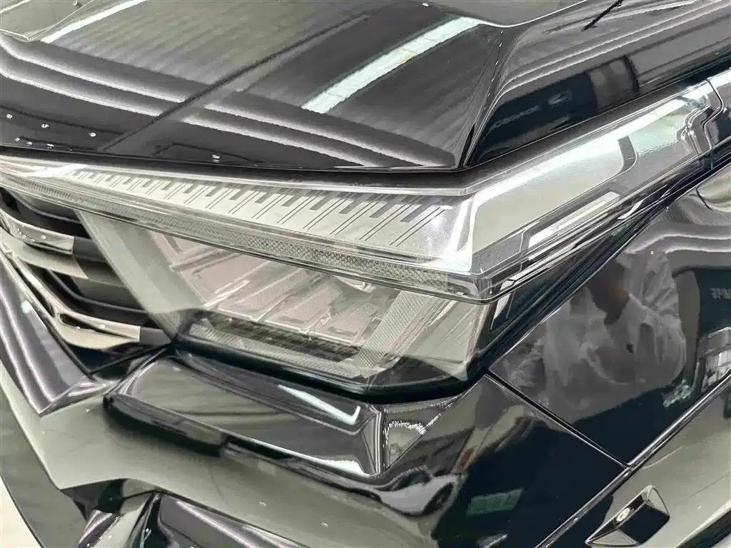 Tank 400 New Energy 2024 Hi4-T City Edition — миниатюра 3