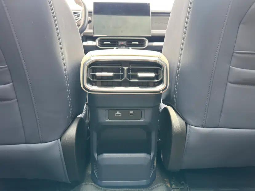 JETOUR Shanhai Traveler C-DM 2024 C-DM 208KM Mountain & Wilderness Edition — миниатюра 14