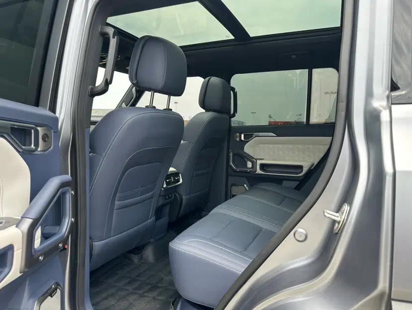 JETOUR Shanhai Traveler C-DM 2024 C-DM 208KM Mountain & Wilderness Edition — миниатюра 17