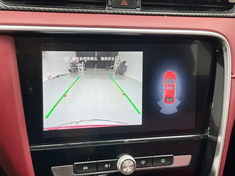 MG6 2017 20T Automatic Trophy Premium Internet Edition — миниатюра 15