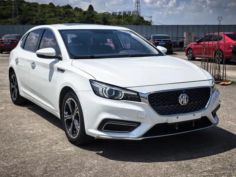 MG6 2017 20T Automatic Luxury Intelligent Edition — миниатюра 3