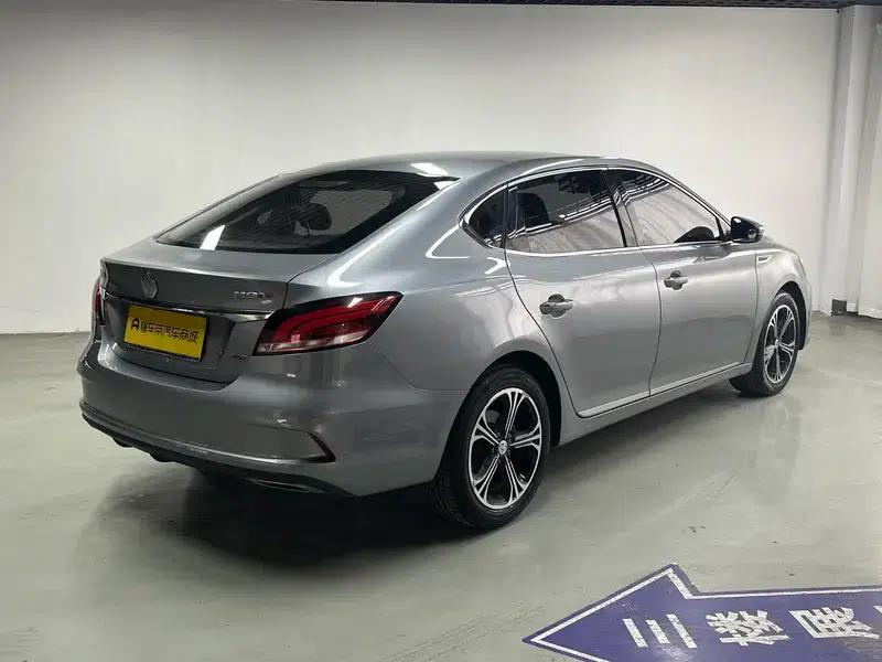 MG6 2017 20T Automatic Luxury Intelligent Edition — миниатюра 7