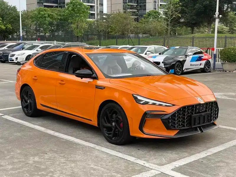MG6 2021 Pro 1.5T Automatic Trophy Luxury Edition — миниатюра 3