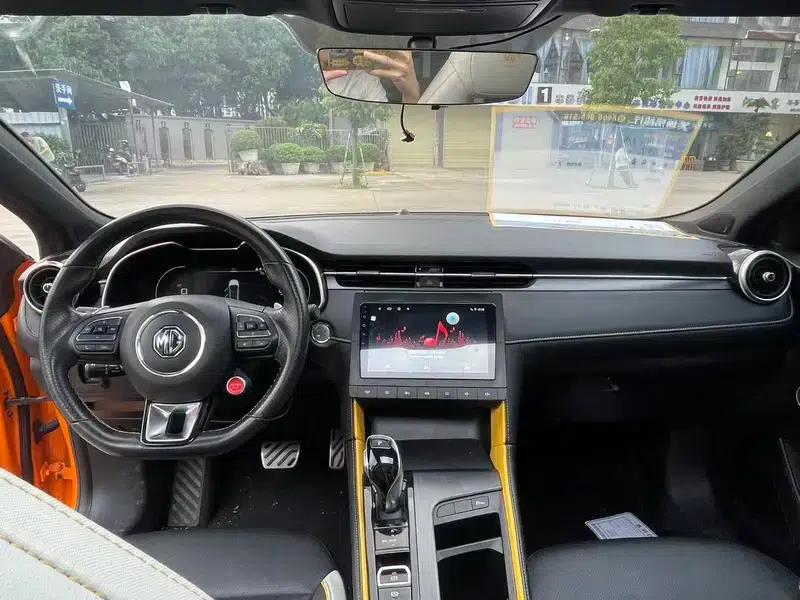 MG6 2021 Pro 1.5T Automatic Trophy Luxury Edition — миниатюра 8