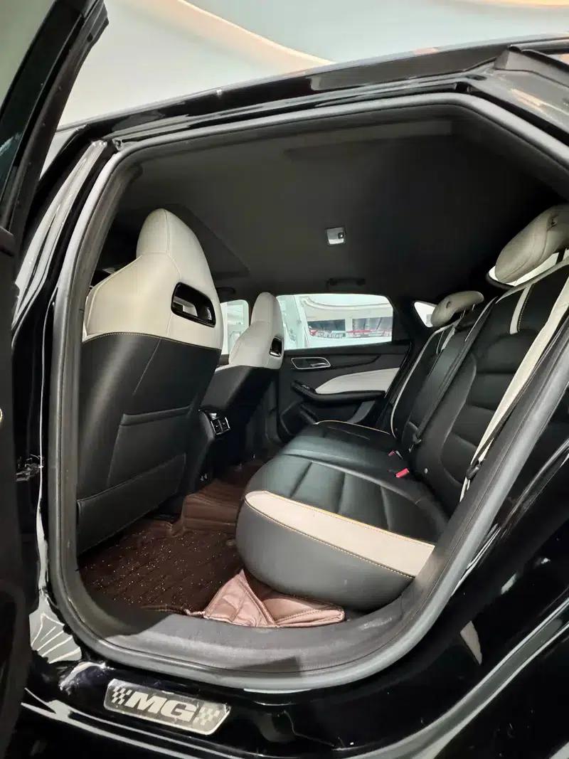 MG6 2021 Pro 1.5T Automatic Trophy Flagship Edition — миниатюра 8
