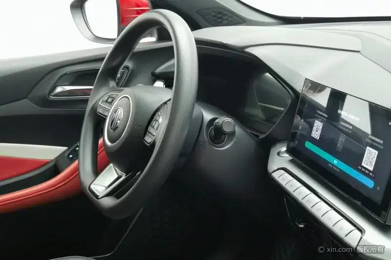 MG5 2021 180DVVT CVT Youth Luxury Edition — миниатюра 9