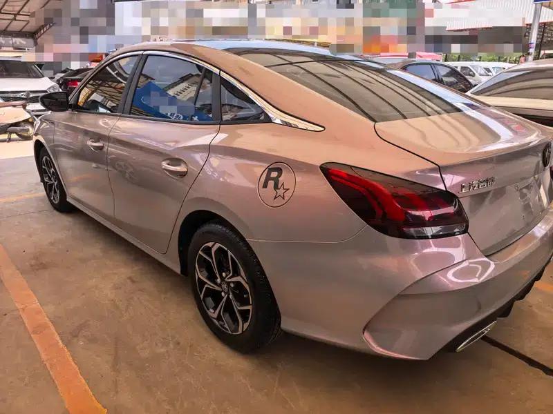MG5 2021 180DVVT CVT Youth Style Edition — миниатюра 4