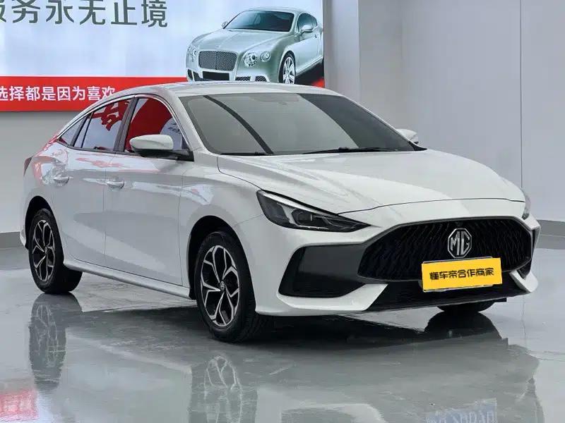 MG5 2023 180DVVT CVT Youth Luxury Edition — миниатюра 3