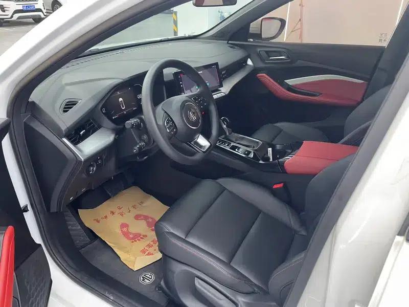 MG5 2023 180DVVT CVT Youth Luxury Edition — миниатюра 9
