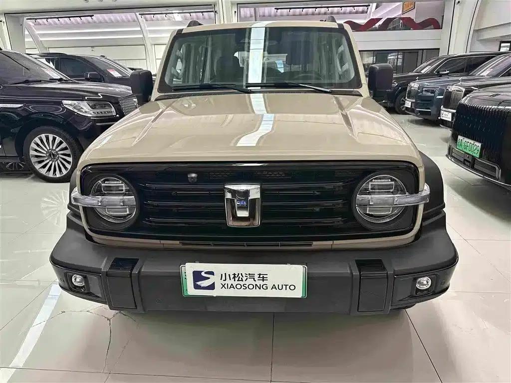 Tank 300 New Energy 2025 Hi4-T 37.1kWh — миниатюра 2
