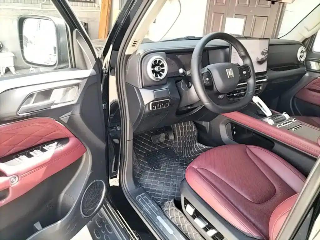 Tank 300 New Energy 2025 Hi4-T 37.1kWh — миниатюра 16