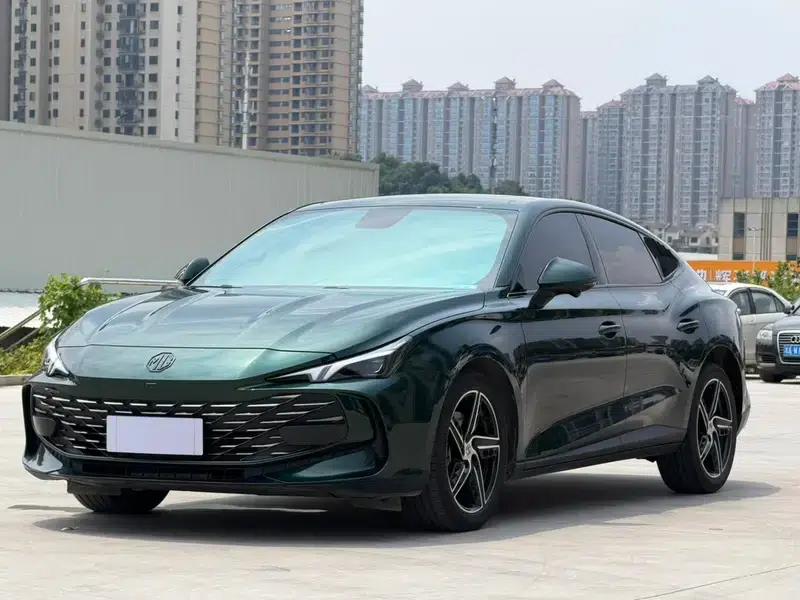 MG7 2023 1.5T DCT Ultimate Luxury Edition — миниатюра 1