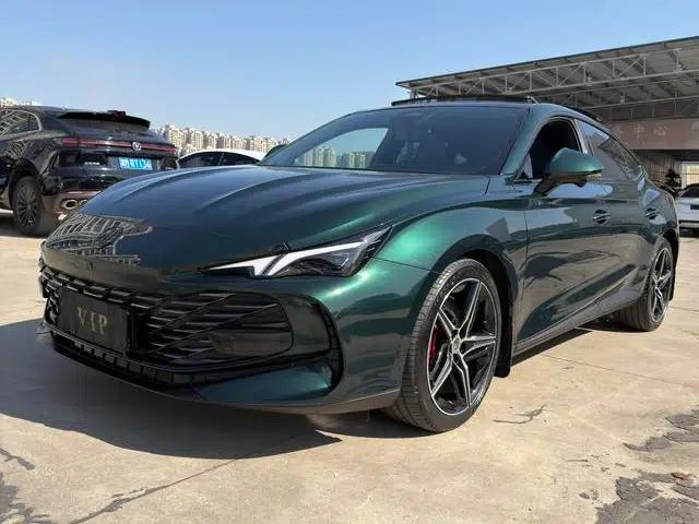 MG7 2023 2.0T Automatic Trophy+ Exhilarating Edition