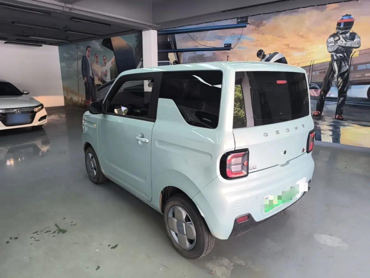Geely Galaxy Panda 2023 Panda Mini 200km Endurance Bear — миниатюра 4