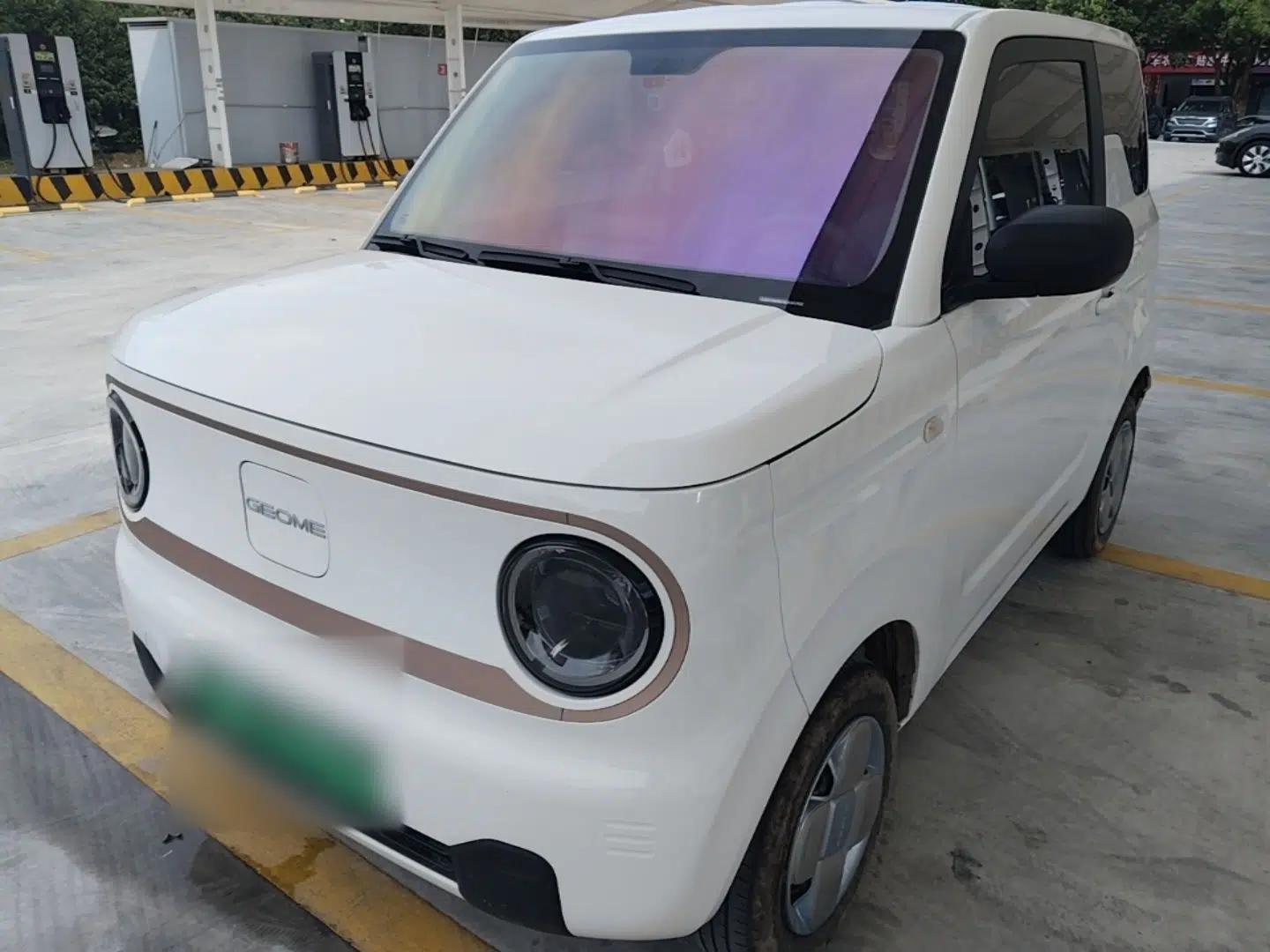 Geely Galaxy Panda 2024 Panda Mini 200km Endurance Bear — миниатюра 1