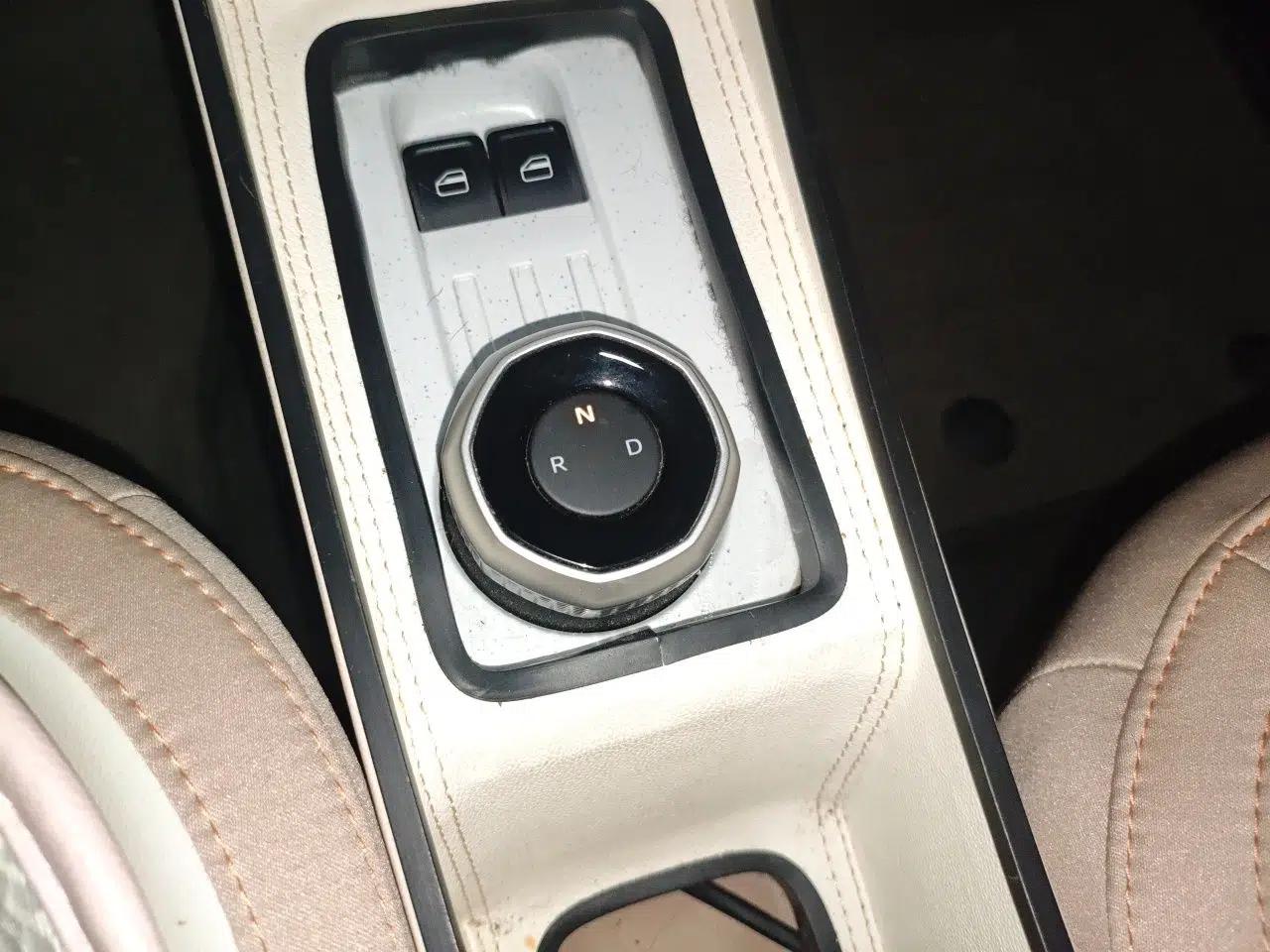 Geely Galaxy Panda 2024 Panda Mini 200km Endurance Bear — миниатюра 14