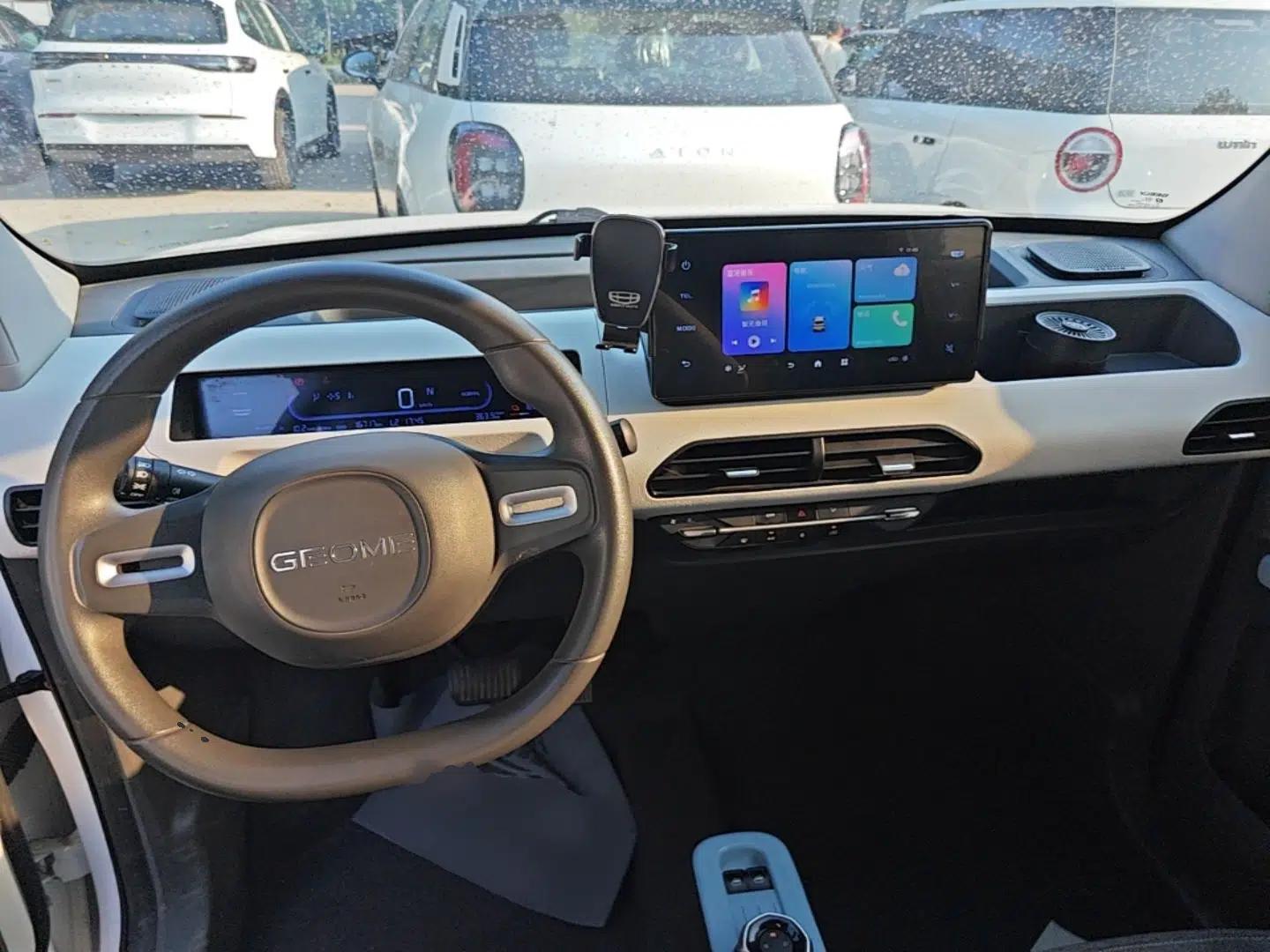 Geely Galaxy Panda 2023 Panda Mini 200km Endurance Bear — миниатюра 12